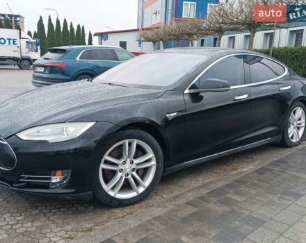 Черный Тесла Модель С, объемом двигателя 0 л и пробегом 203 тыс. км за 10999 $, фото 1 на Automoto.ua