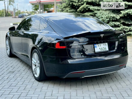 Черный Тесла Модель С, объемом двигателя 0 л и пробегом 143 тыс. км за 19999 $, фото 1 на Automoto.ua