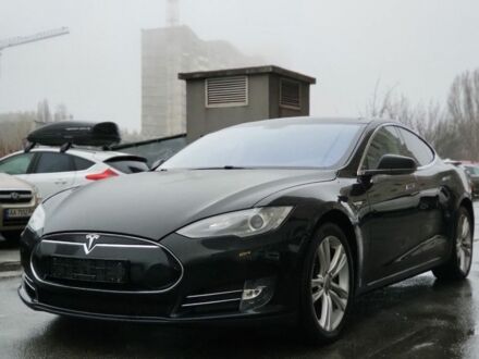Черный Тесла Модель С, объемом двигателя 0 л и пробегом 120 тыс. км за 13900 $, фото 1 на Automoto.ua