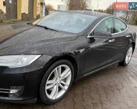 Черный Тесла Модель С, объемом двигателя 0 л и пробегом 143 тыс. км за 14500 $, фото 1 на Automoto.ua