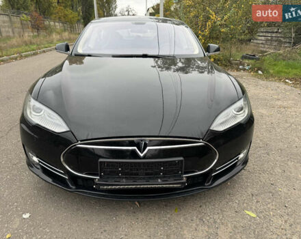 Тесла Модель С 2014 в Одессе на Automoto.ua Черный Тесла Модель С, объемом двигателя 0 л и пробегом 205 тыс. км за 14000 $, фото 1 на Automoto.ua