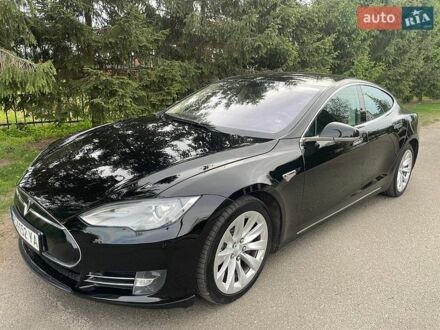 Черный Тесла Модель С, объемом двигателя 0 л и пробегом 218 тыс. км за 12400 $, фото 1 на Automoto.ua
