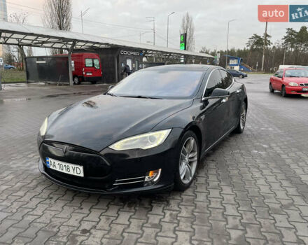Черный Тесла Модель С, объемом двигателя 0 л и пробегом 220 тыс. км за 13700 $, фото 1 на Automoto.ua