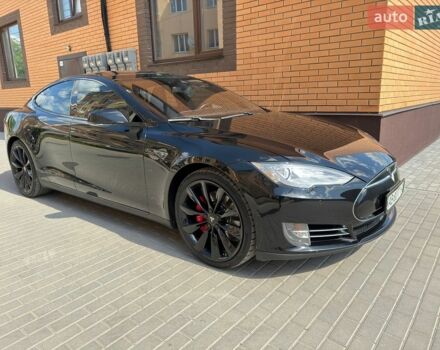 Черный Тесла Модель С, объемом двигателя 0 л и пробегом 240 тыс. км за 13900 $, фото 1 на Automoto.ua