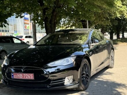 Тесла Модель С 2014 в Луцке на Automoto.ua Черный Тесла Модель С, объемом двигателя 0 л и пробегом 219 тыс. км за 10800 $, фото 1 на Automoto.ua