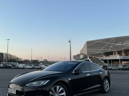 Чорний Тесла Модель С, об'ємом двигуна 0 л та пробігом 240 тис. км за 15000 $, фото 1 на Automoto.ua