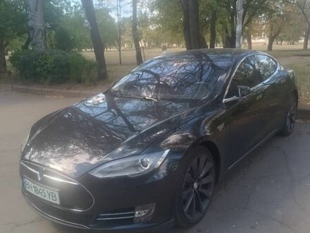 Тесла Модель С 2014 в Кривом Роге на Automoto.ua Черный Тесла Модель С, объемом двигателя 0 л и пробегом 121 тыс. км за 14800 $, фото 1 на Automoto.ua