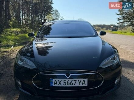Черный Тесла Модель С, объемом двигателя 0 л и пробегом 100 тыс. км за 13500 $, фото 1 на Automoto.ua