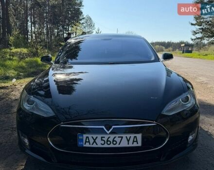Черный Тесла Модель С, объемом двигателя 0 л и пробегом 100 тыс. км за 13500 $, фото 1 на Automoto.ua