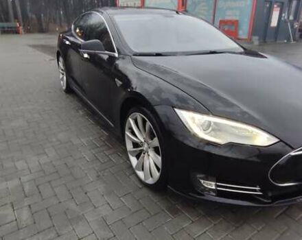 Черный Тесла Модель С, объемом двигателя 0 л и пробегом 200 тыс. км за 11690 $, фото 1 на Automoto.ua