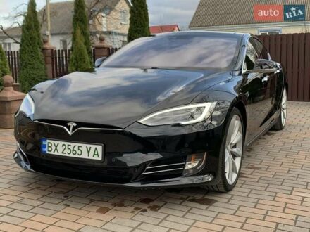 Черный Тесла Модель С, объемом двигателя 0 л и пробегом 350 тыс. км за 12500 $, фото 1 на Automoto.ua