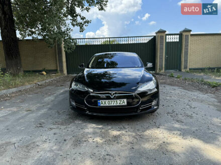 Черный Тесла Модель С, объемом двигателя 0 л и пробегом 102 тыс. км за 15000 $, фото 1 на Automoto.ua