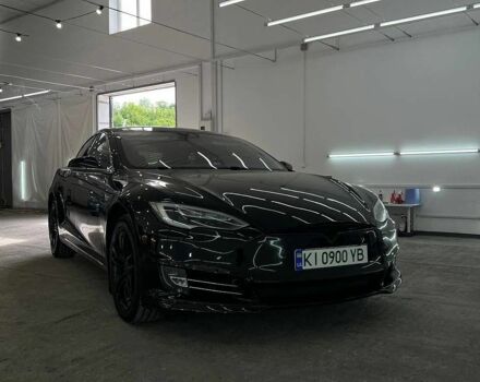 Черный Тесла Модель С, объемом двигателя 0 л и пробегом 290 тыс. км за 12800 $, фото 1 на Automoto.ua