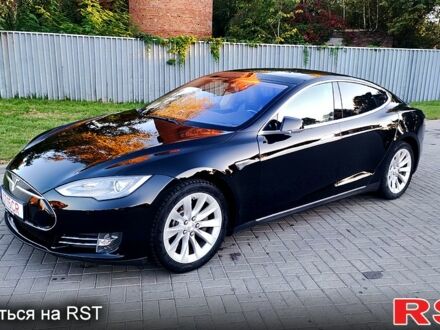 Тесла Модель С 2014 у Житомирі на Automoto.ua Чорний Тесла Модель С, об'ємом двигуна 0.58 л та пробігом 185 тис. км за 13900 $, фото 1 на Automoto.ua