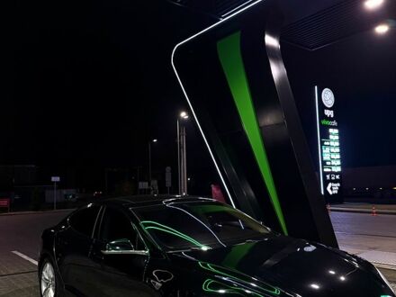 Чорний Тесла Модель С, об'ємом двигуна 0 л та пробігом 127 тис. км за 13500 $, фото 1 на Automoto.ua