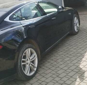 Чорний Тесла Модель С, об'ємом двигуна 0 л та пробігом 210 тис. км за 16200 $, фото 1 на Automoto.ua