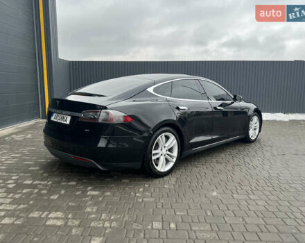 Черный Тесла Модель С, объемом двигателя 0 л и пробегом 190 тыс. км за 13000 $, фото 1 на Automoto.ua