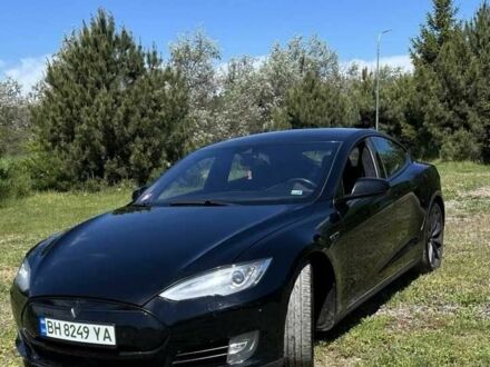 Тесла Модель С 2015 в Одессе на Automoto.ua Черный Тесла Модель С, объемом двигателя 0 л и пробегом 200 тыс. км за 14900 $, фото 1 на Automoto.ua