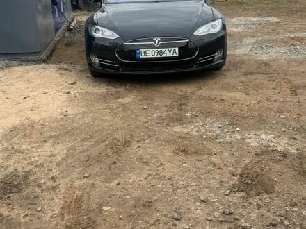 Черный Тесла Модель С, объемом двигателя 0 л и пробегом 140 тыс. км за 16500 $, фото 1 на Automoto.ua