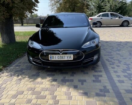 Черный Тесла Модель С, объемом двигателя 0 л и пробегом 230 тыс. км за 16300 $, фото 1 на Automoto.ua