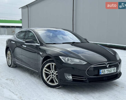 Черный Тесла Модель С, объемом двигателя 0 л и пробегом 86 тыс. км за 13500 $, фото 1 на Automoto.ua