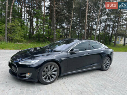 Тесла Модель С 2015 у Львові на Automoto.ua Чорний Тесла Модель С, об'ємом двигуна 0 л та пробігом 167 тис. км за 13000 $, фото 1 на Automoto.ua