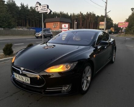Черный Тесла Модель С, объемом двигателя 0 л и пробегом 159 тыс. км за 14500 $, фото 1 на Automoto.ua