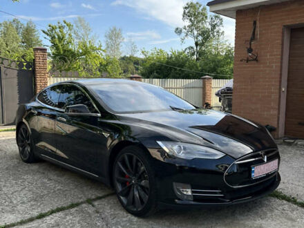 Тесла Модель С 2015 у Обухове на Automoto.ua Чорний Тесла Модель С, об'ємом двигуна 0 л та пробігом 202 тис. км за 16200 $, фото 1 на Automoto.ua