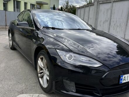 Черный Тесла Модель С, объемом двигателя 0 л и пробегом 216 тыс. км за 12545 $, фото 1 на Automoto.ua