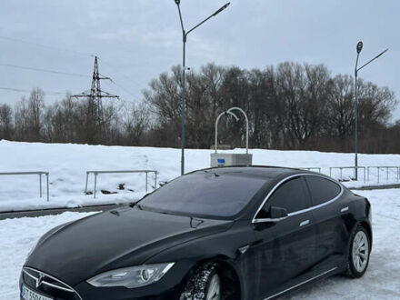 Черный Тесла Модель С, объемом двигателя 0 л и пробегом 69 тыс. км за 15000 $, фото 1 на Automoto.ua