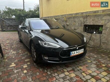 Тесла Модель С 2015 у Києві на Automoto.ua Чорний Тесла Модель С, об'ємом двигуна 0 л та пробігом 34 тис. км за 25900 $, фото 1 на Automoto.ua