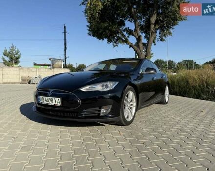 Черный Тесла Модель С, объемом двигателя 0 л и пробегом 205 тыс. км за 14900 $, фото 1 на Automoto.ua
