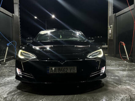 Тесла Модель С 2016 в Львове на Automoto.ua Черный Тесла Модель С, объемом двигателя 0 л и пробегом 120 тыс. км за 15000 $, фото 1 на Automoto.ua