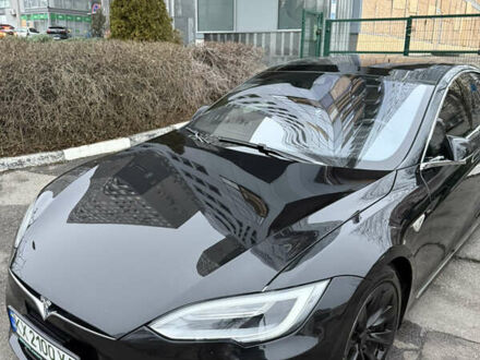 Черный Тесла Модель С, объемом двигателя 0 л и пробегом 200 тыс. км за 16750 $, фото 1 на Automoto.ua