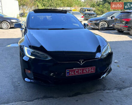 Черный Тесла Модель С, объемом двигателя 0 л и пробегом 250 тыс. км за 16300 $, фото 1 на Automoto.ua