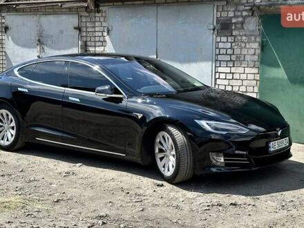 Тесла Модель С 2016 у Дніпро (Дніпропетровську) на Automoto.ua Чорний Тесла Модель С, об'ємом двигуна 0 л та пробігом 101 тис. км за 18200 $, фото 1 на Automoto.ua