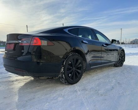 Черный Тесла Модель С, объемом двигателя 0 л и пробегом 167 тыс. км за 14300 $, фото 1 на Automoto.ua