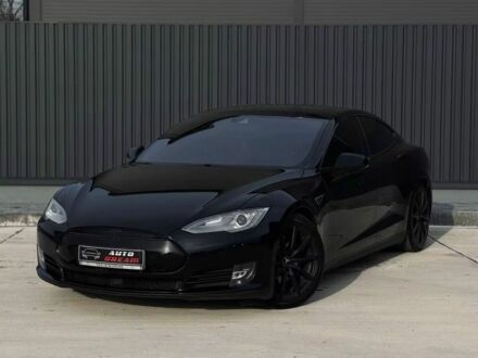Черный Тесла Модель С, объемом двигателя 0 л и пробегом 146 тыс. км за 16500 $, фото 1 на Automoto.ua