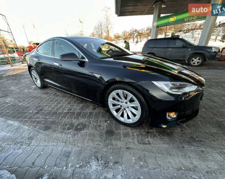 Черный Тесла Модель С, объемом двигателя 0 л и пробегом 160 тыс. км за 16000 $, фото 1 на Automoto.ua