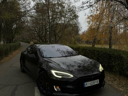 Тесла Модель С 2016 в Харькове на Automoto.ua Черный Тесла Модель С, объемом двигателя 0 л и пробегом 98 тыс. км за 22989 $, фото 1 на Automoto.ua