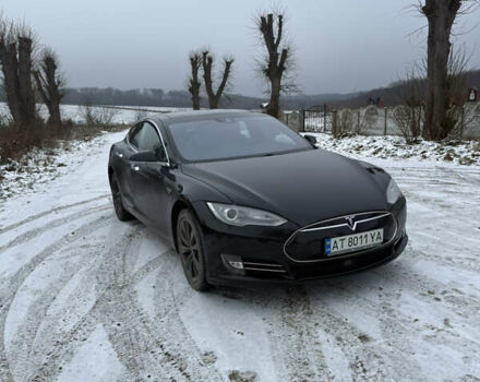 Черный Тесла Модель С, объемом двигателя 0 л и пробегом 162 тыс. км за 14499 $, фото 1 на Automoto.ua