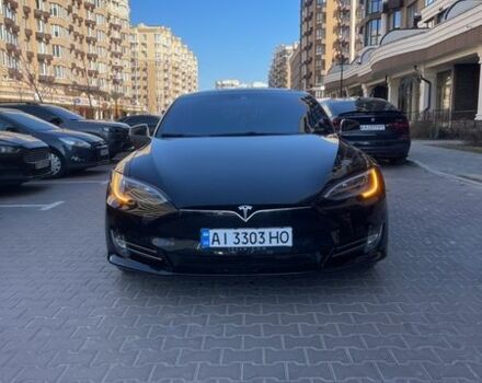 Черный Тесла Модель С, объемом двигателя 0 л и пробегом 124 тыс. км за 16999 $, фото 1 на Automoto.ua