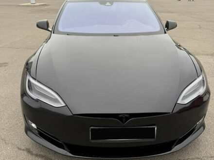 Черный Тесла Модель С, объемом двигателя 0 л и пробегом 125 тыс. км за 21000 $, фото 1 на Automoto.ua