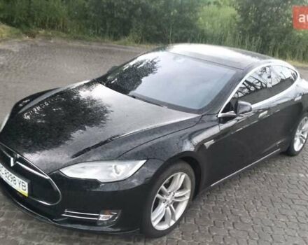 Черный Тесла Модель С, объемом двигателя 0 л и пробегом 125 тыс. км за 12444 $, фото 1 на Automoto.ua