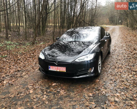 Черный Тесла Модель С, объемом двигателя 0 л и пробегом 228 тыс. км за 16800 $, фото 1 на Automoto.ua