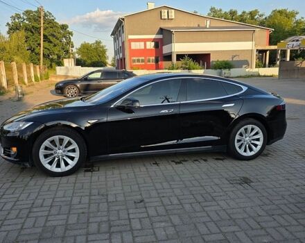 Черный Тесла Модель С, объемом двигателя 0 л и пробегом 99 тыс. км за 17000 $, фото 1 на Automoto.ua