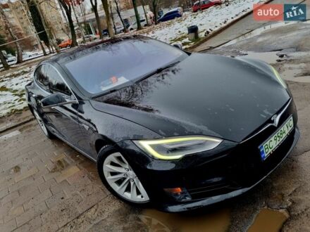 Черный Тесла Модель С, объемом двигателя 0 л и пробегом 239 тыс. км за 14500 $, фото 1 на Automoto.ua