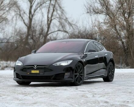 Черный Тесла Модель С, объемом двигателя 0 л и пробегом 224 тыс. км за 17500 $, фото 1 на Automoto.ua