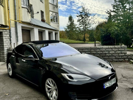 Черный Тесла Модель С, объемом двигателя 0 л и пробегом 154 тыс. км за 18300 $, фото 1 на Automoto.ua
