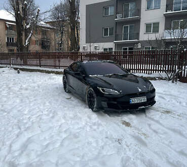 Черный Тесла Модель С, объемом двигателя 0 л и пробегом 199 тыс. км за 13500 $, фото 1 на Automoto.ua
